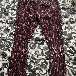 Calvin Klein Cropped Leggings